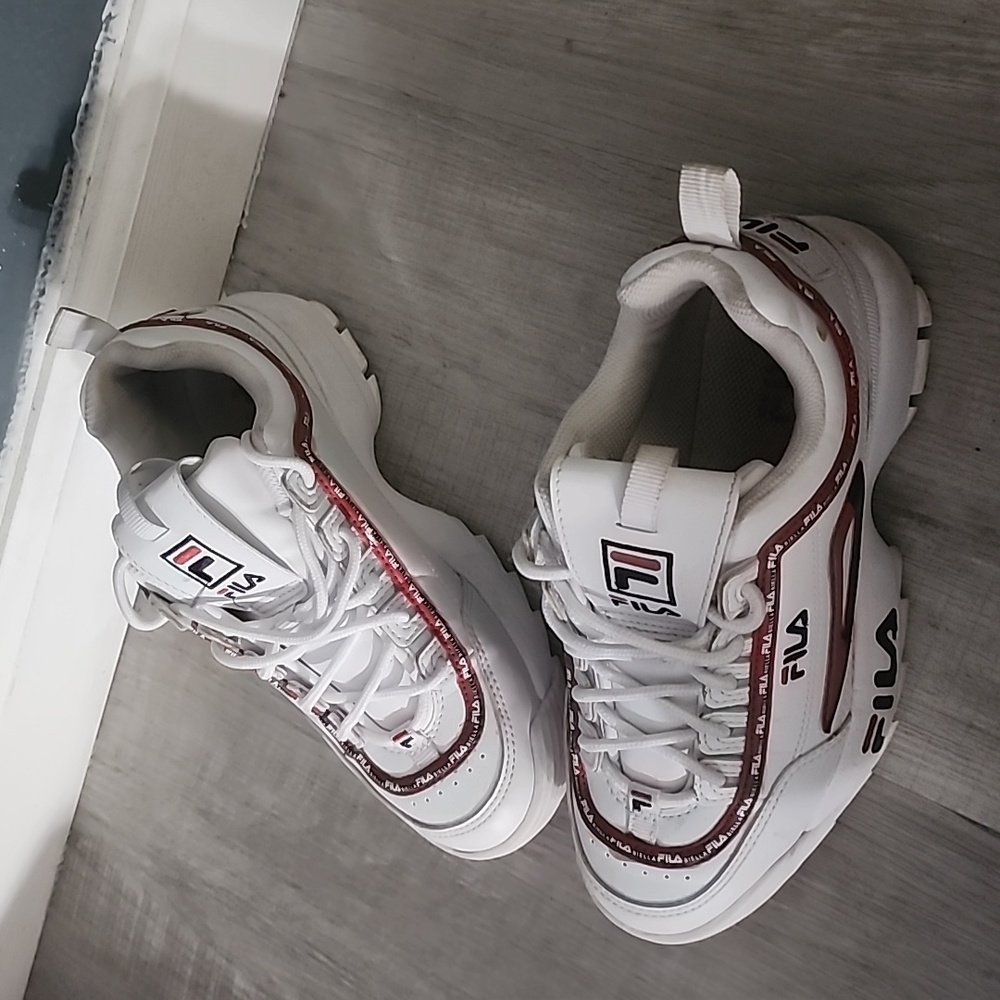Fila disrupters